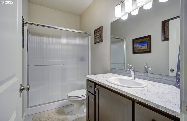 Foto del edificio - 10721 NE 109th St