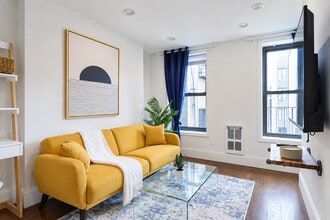Building Photo - 69a Clinton St