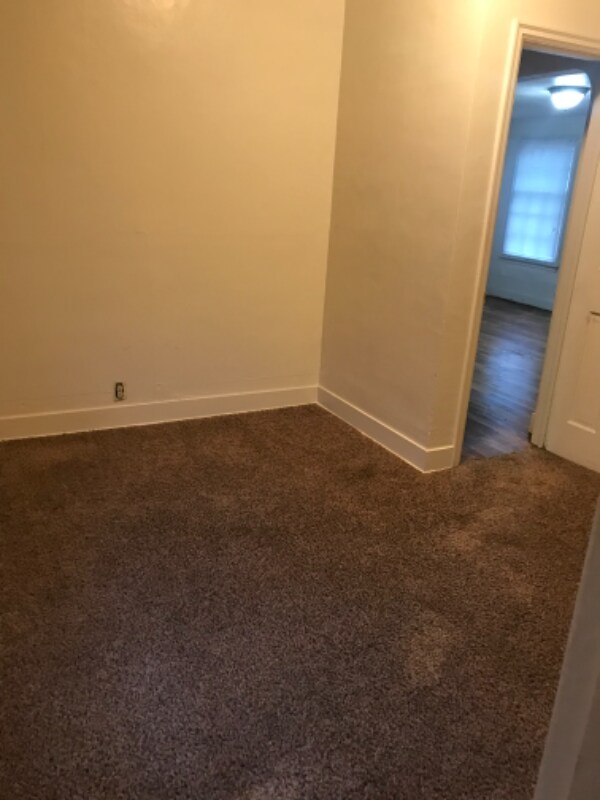 Foto del edificio - 1323 E Liberty Ave