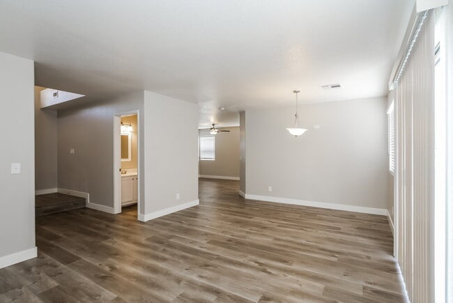 Building Photo - 2739 Wild Cactus Ct