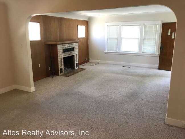 Building Photo - 2 br, 1.5 bath House - 531 S. Frances Street