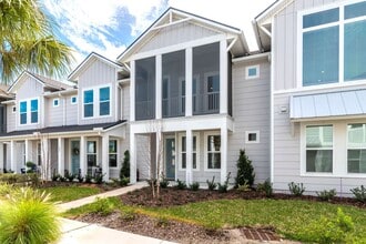 Building Photo - 36 Banfield Ln