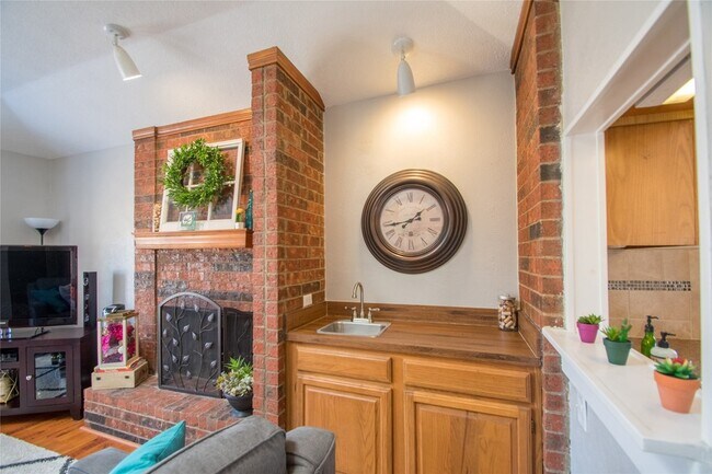 Foto del edificio - 2611 Brandywyne Dr