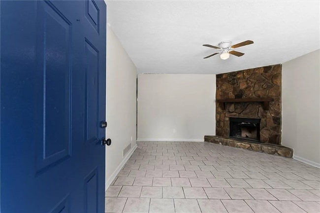 Building Photo - 176 Timber Creek Ln SW