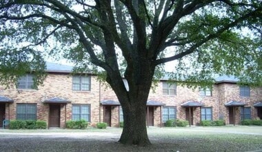 Building Photo - 1517 W Highland Ave