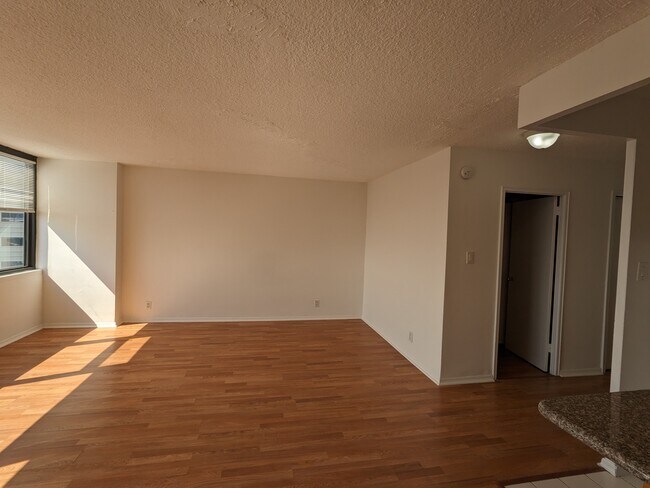 Living Area - 270 Marin Blvd
