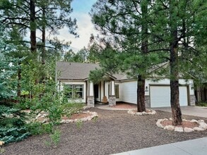 Building Photo - 4809 S Dory Trail