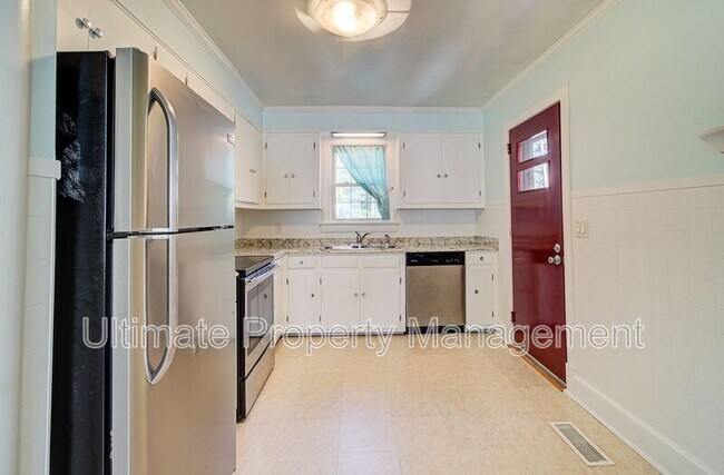 Foto del edificio - 3622 Stratford Blvd