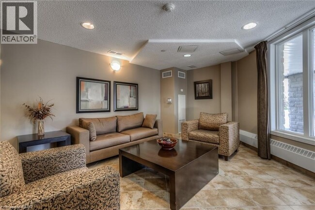 Photo du bâtiment - 8 Harris St