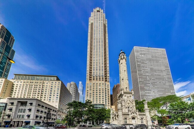 Foto del edificio - 800 N Michigan Ave