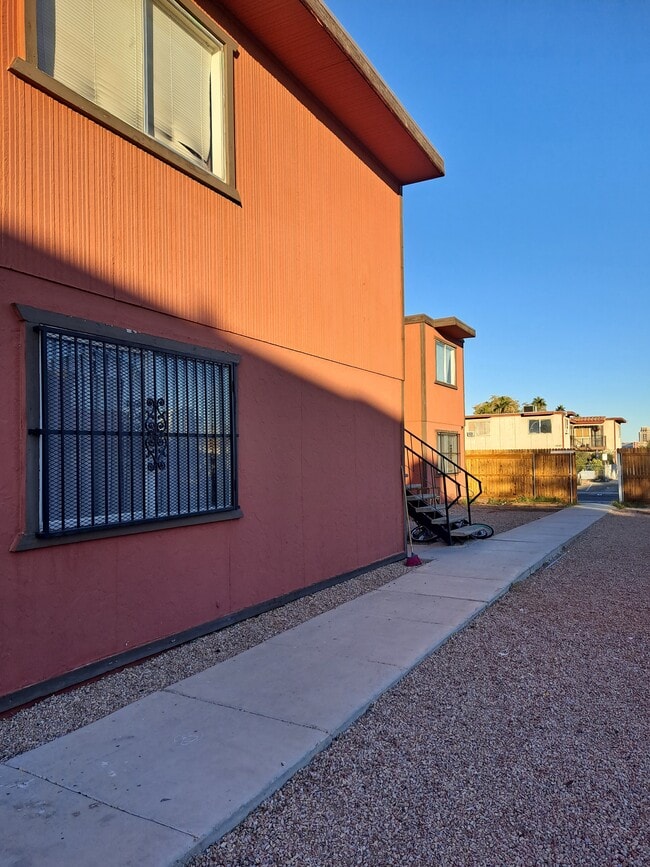 Building Photo - 3639 Kolendo Ct