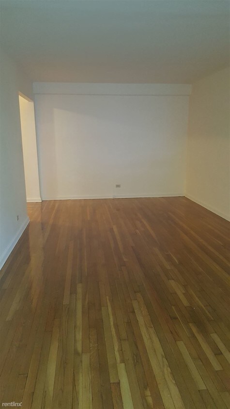 Primary Photo - 7505 35th Ave