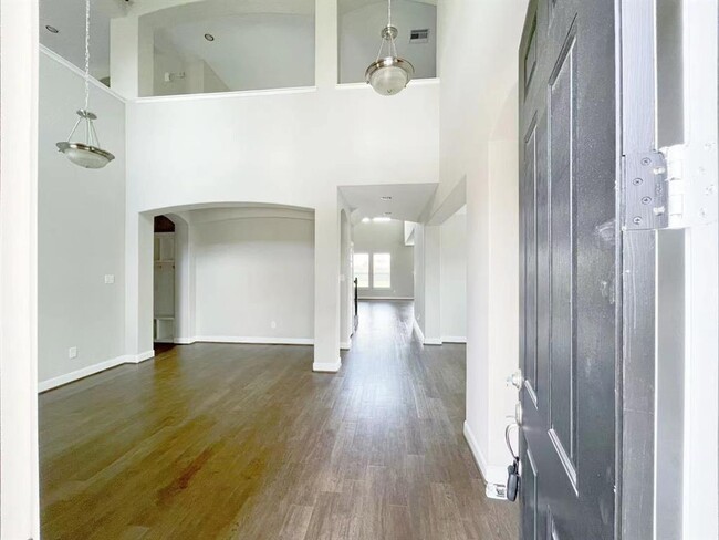Building Photo - 20234 Tarpon Bay Ln