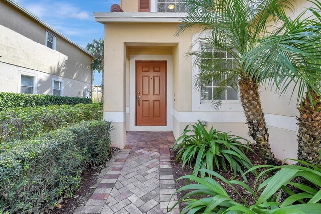 Building Photo - 22116 Majestic Woods Way