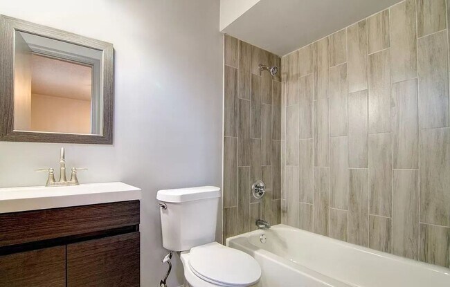 Bathroom - 1490 Monroe Ave
