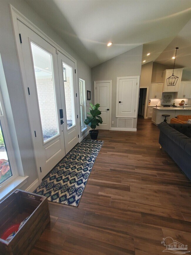 Foto del edificio - 5128 Cedar St