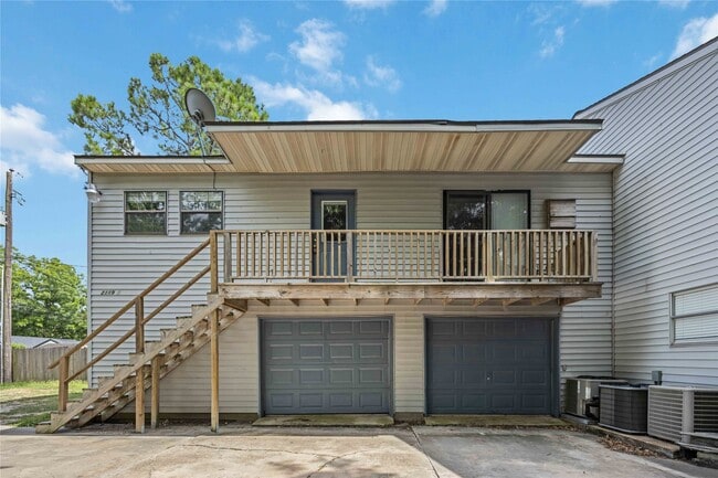 Photo - 2119 N Austin Ave (Pearland, TX) House
