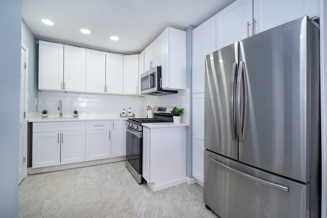 Foto del edificio - 1301 N Harrison St