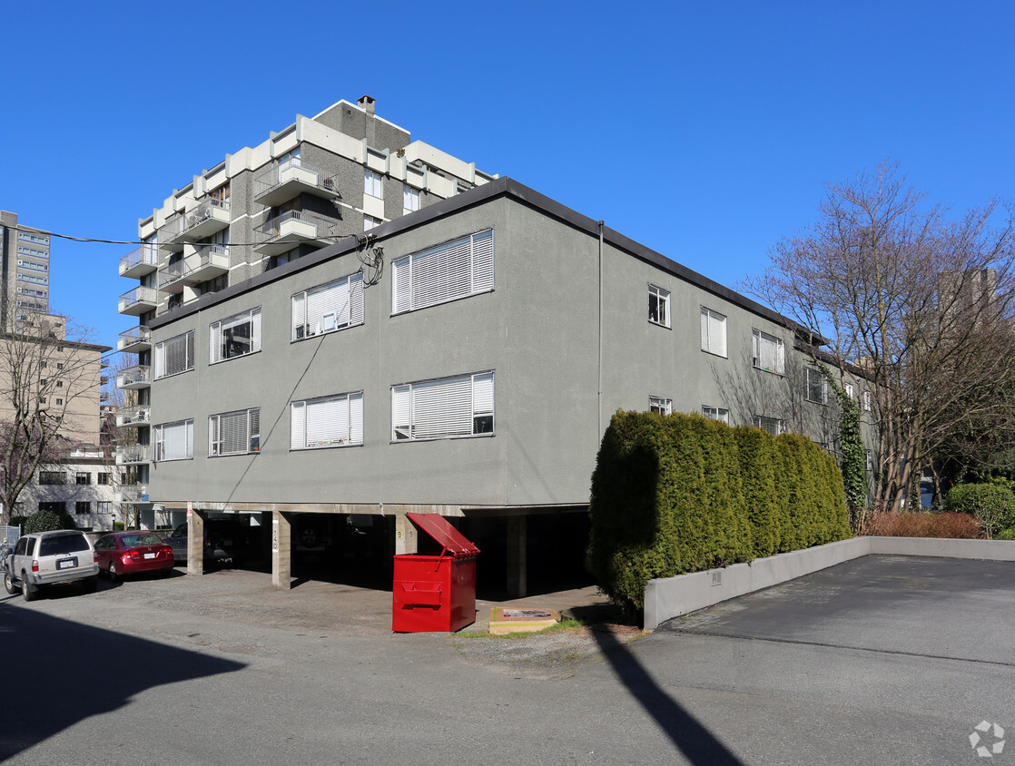Building Photo - Haro Street Apartments