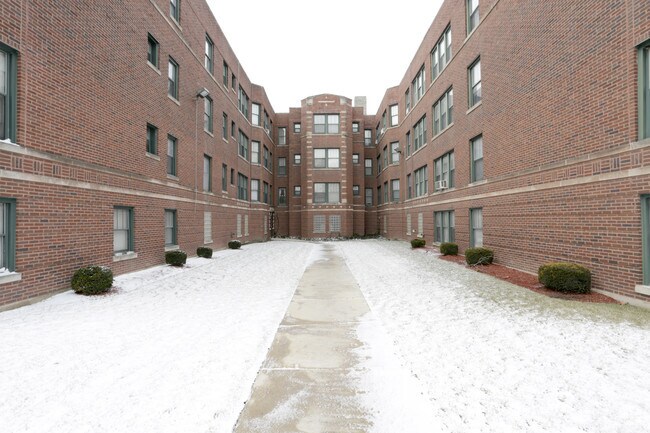 Foto del edificio - Erie Lake Apartments