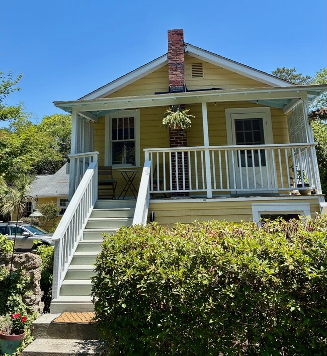 Building Photo - 3920 Wrightsville Ave
