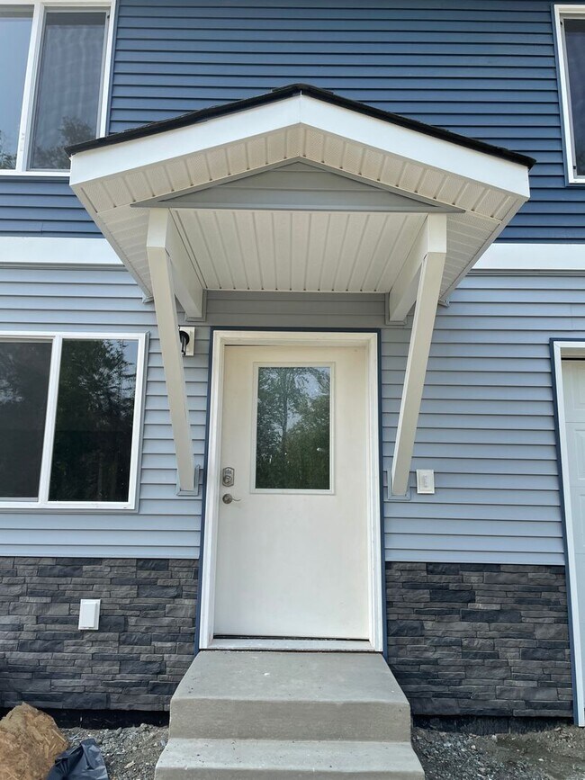 Foto del edificio - 2847 E Lakeview Rd