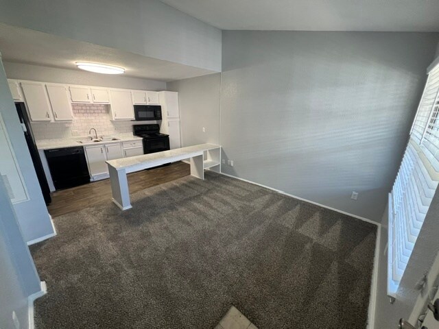 Foto del edificio - Raintree Apartments