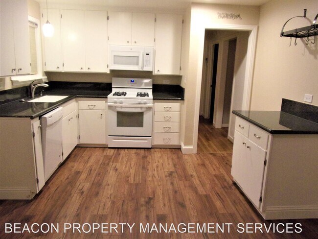 Building Photo - 3 br, 2 bath House - 528 RIBIER AVENUE