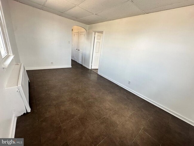 Building Photo - 2749 Levick St