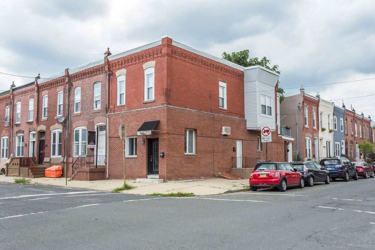 Foto principal - 2501 Carpenter St