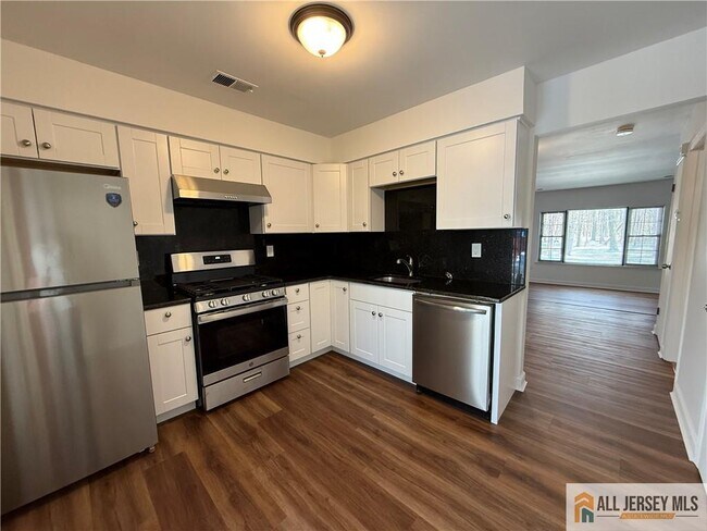 Foto del edificio - 123 Aspen Dr