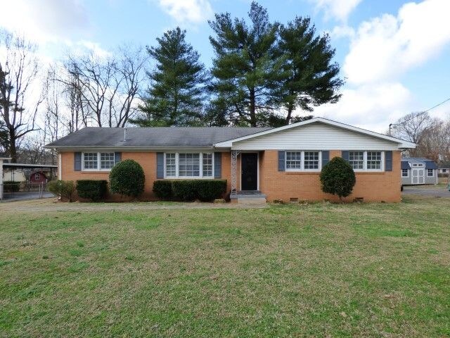 Primary Photo - All Brick 3BR Home with Fenced Back Yard