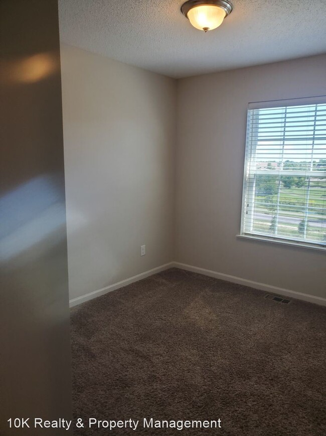 Building Photo - 4 br, 2.5 bath House - 7352 145th Place NW