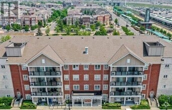 Building Photo - 70-170 Baycliffe Cres