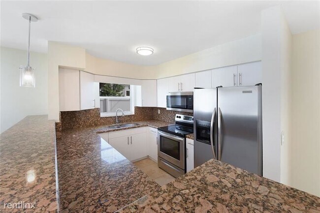 Foto del edificio - 3 br, 2 bath House - 4870 NE 18th Ter