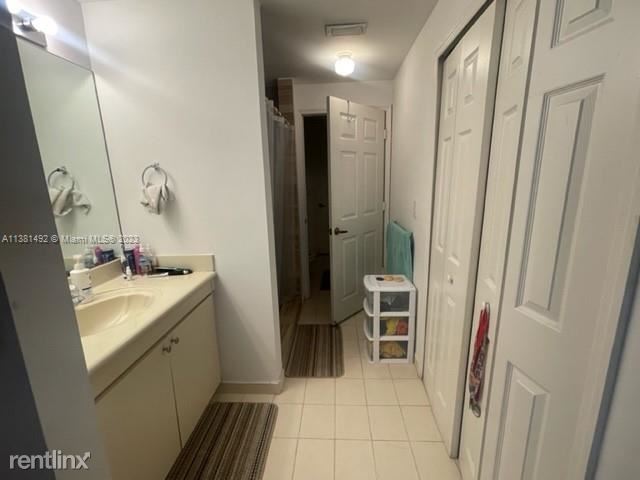 Foto del edificio - 2 br, 2 bath Townhome - 6700 NW 114th Ave ...