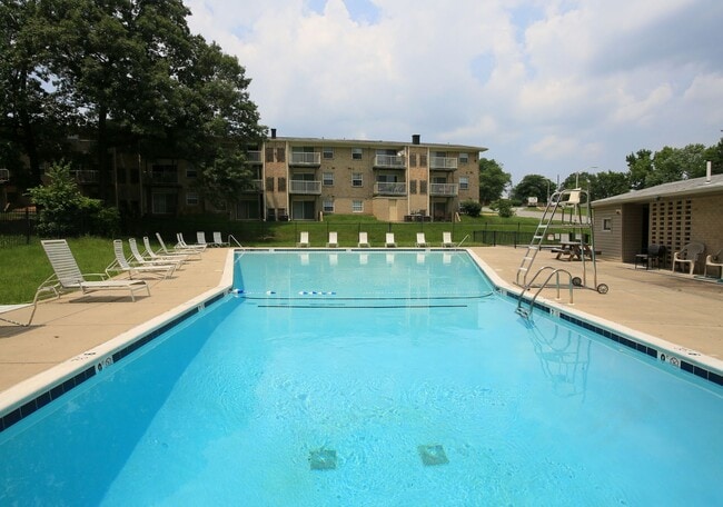 Building Photo - Hazelwood Homes