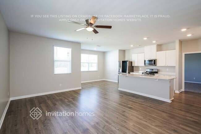 Foto del edificio - 7317 Scotlyn Wy