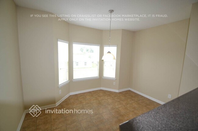 Building Photo - 11937 Markham Way