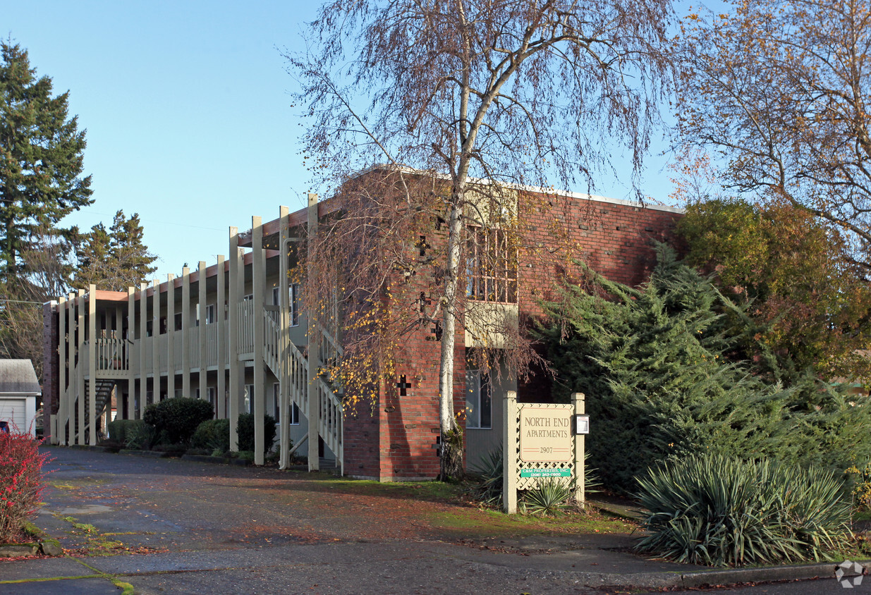 Primary Photo - North End Apartments