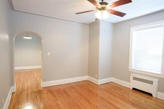 Building Photo - 457 Jersey Ave