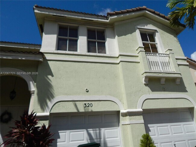 Foto del edificio - 320 SW 87th Ct