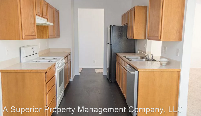 Building Photo - 3 br, 2 bath House - 1071 NE Locksley Dr.