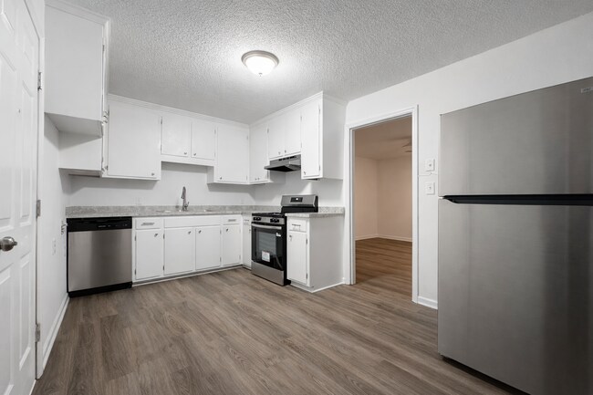 Foto del edificio - 306 Jones Ave