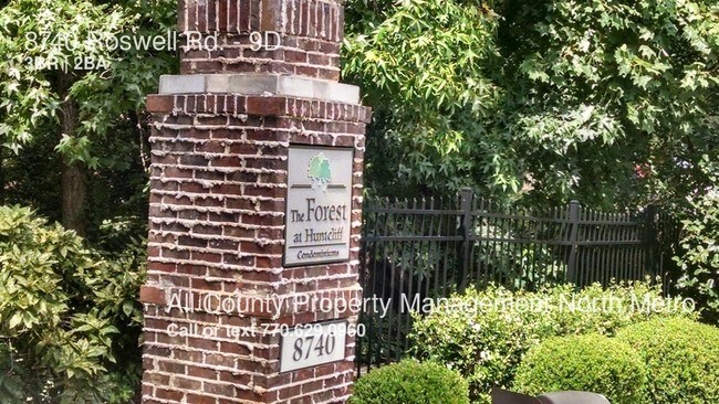 Foto del edificio - 8740 Roswell Rd