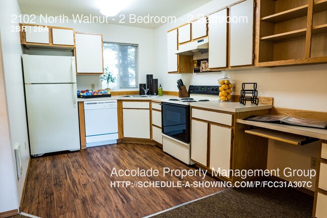 Kitchen - 2102 N Walnut St