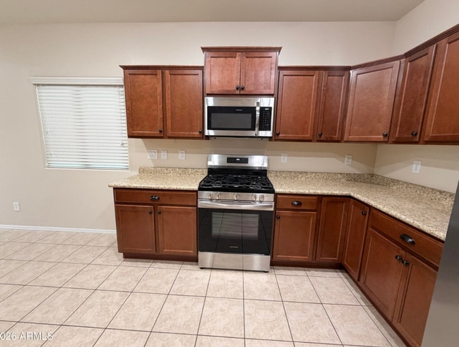 Building Photo - 3417 N San Marin Dr