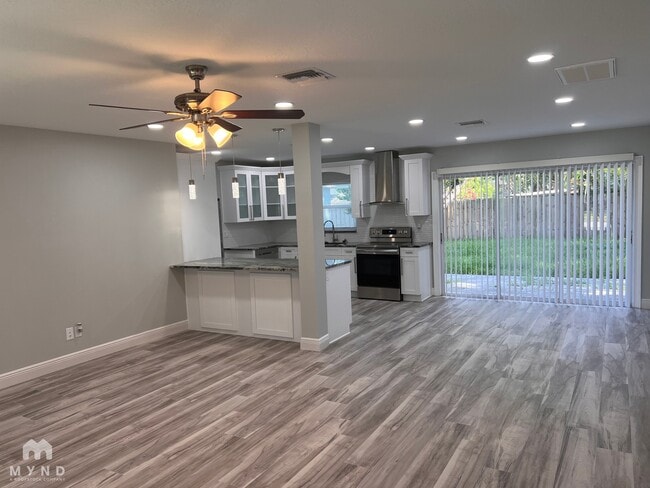 Building Photo - 1560 Palmetto St