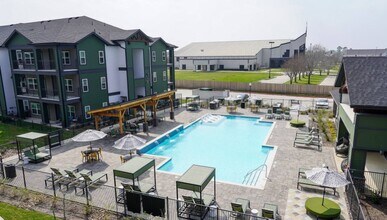 Building Photo - 2953 Farm to Market 2920