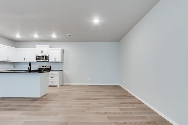 Building Photo - 13500 Calli Ct